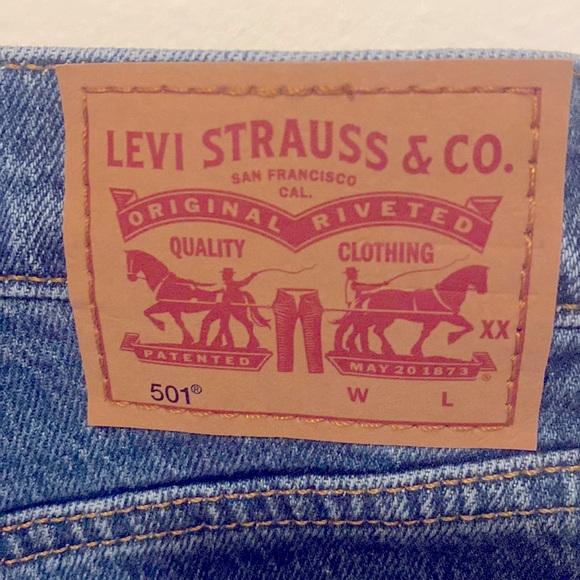 Levi’s 501 •W29 L30• Button Fly •Rib Cage Jean• New/Never Worn - Picture 5 of 8